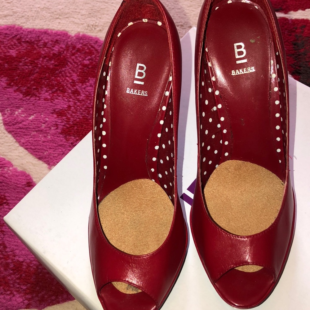 Red heels - Picture 6 of 6